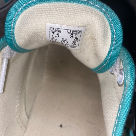 Vans Shoes - Picture 3 of 3